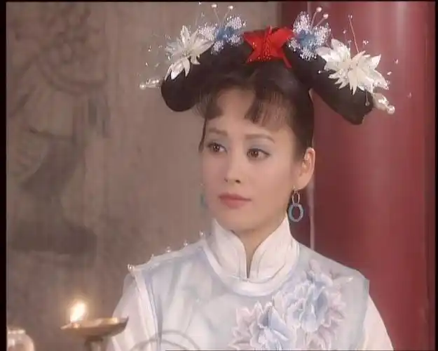 宁静在《孝庄秘史》大玉儿的10个造型,真是霸气又美丽啊