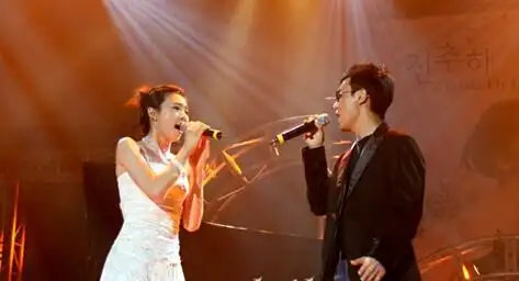 2017年适合男女对唱伤感好听的歌曲