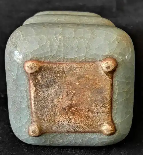 浅谈瓷器出土痕迹