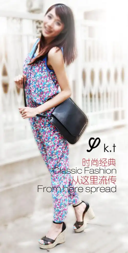 psd素材 广告海报 > 素材信息  关键字: 淘宝广告展板服装海报服装