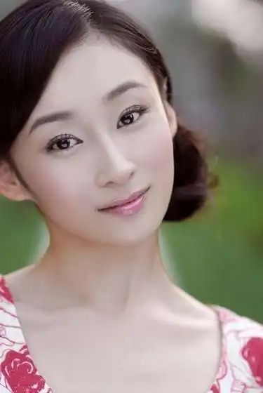 细数与王思聪好过的网红如今谁才是正宫