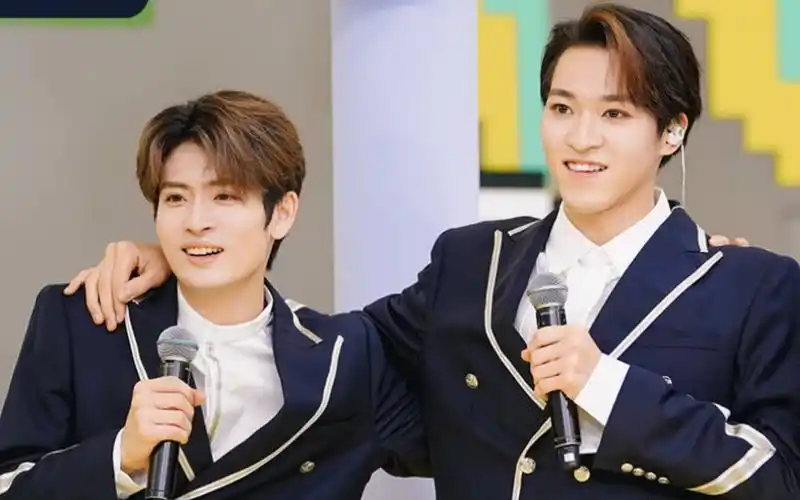 自汉化力丸赞多wetv问候视频