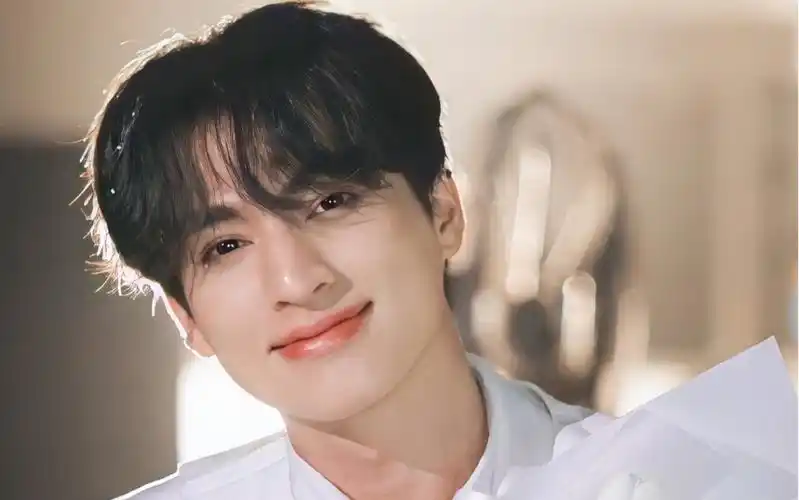 糕卡娜请接受他泰第一强美受的盛世美颜