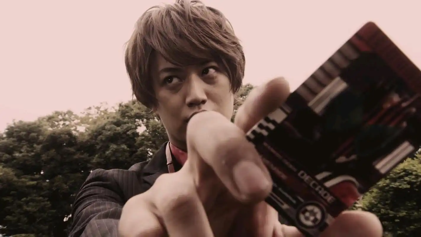 假面骑士时王:门矢士为救月读牺牲,海东用异类时王手表复活他