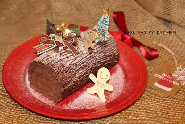 小西方西点厨房做的圣诞树干蛋糕(christmas log)