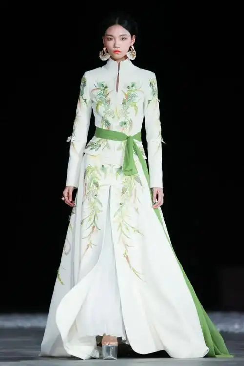 中国结湘绣太极东方元素居然可以做得这么飒