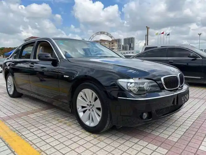 宝马 宝马7系  2008款 7系 4.4t 长轴版图片