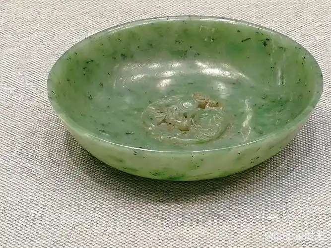 玉碗—武汉博物馆收藏