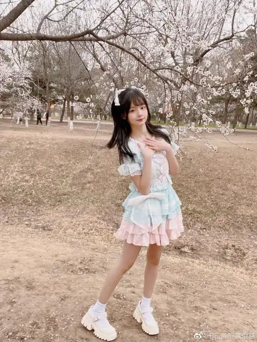 樱花季春天啦78bej48黄怡慈