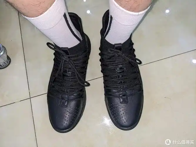 聊聊爱步的女鞋男穿问题