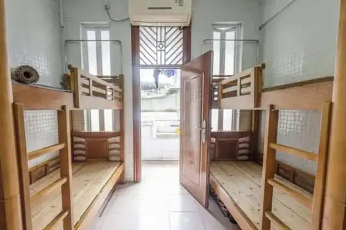 这27所民办初中的住宿条件是这样的……_宿舍