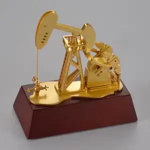 抽油机模型水晶礼品石油田大庆一滴油金属磕头机采油树办公室摆件