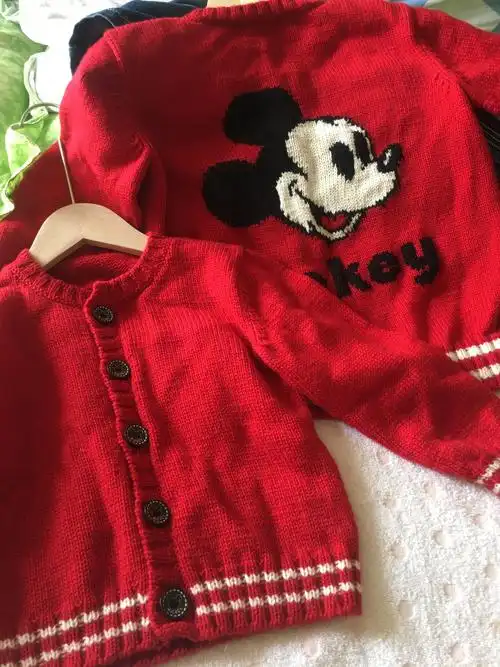 米奇中大童棒针米奇图案开衫毛衣含110140150码三个数据