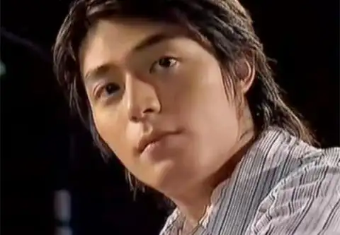 刘品言,王心凌等主演偶像剧《西街少年》,剧中他饰演男二号刑望