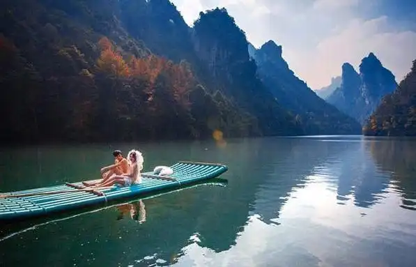 裸体婚纱照介绍