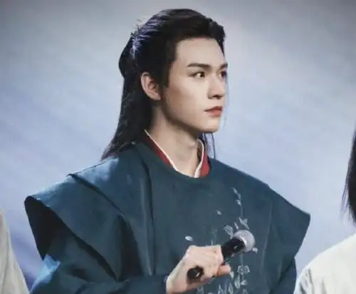 张哲瀚龚俊换头像,告别周子舒温客行,以梦为马天涯再会