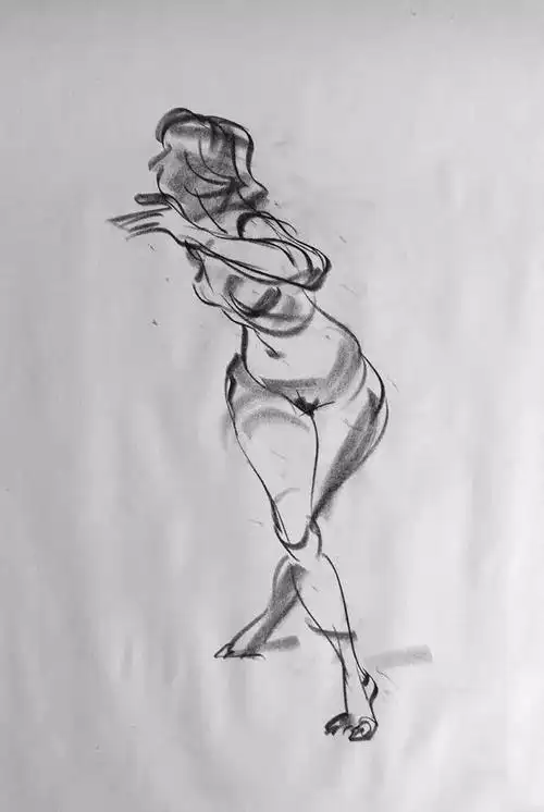 这样的人体速写很带感,寥寥几笔,形神兼备!