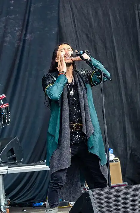 蒙古音乐thehu乐队登上世界顶级摇滚音乐节