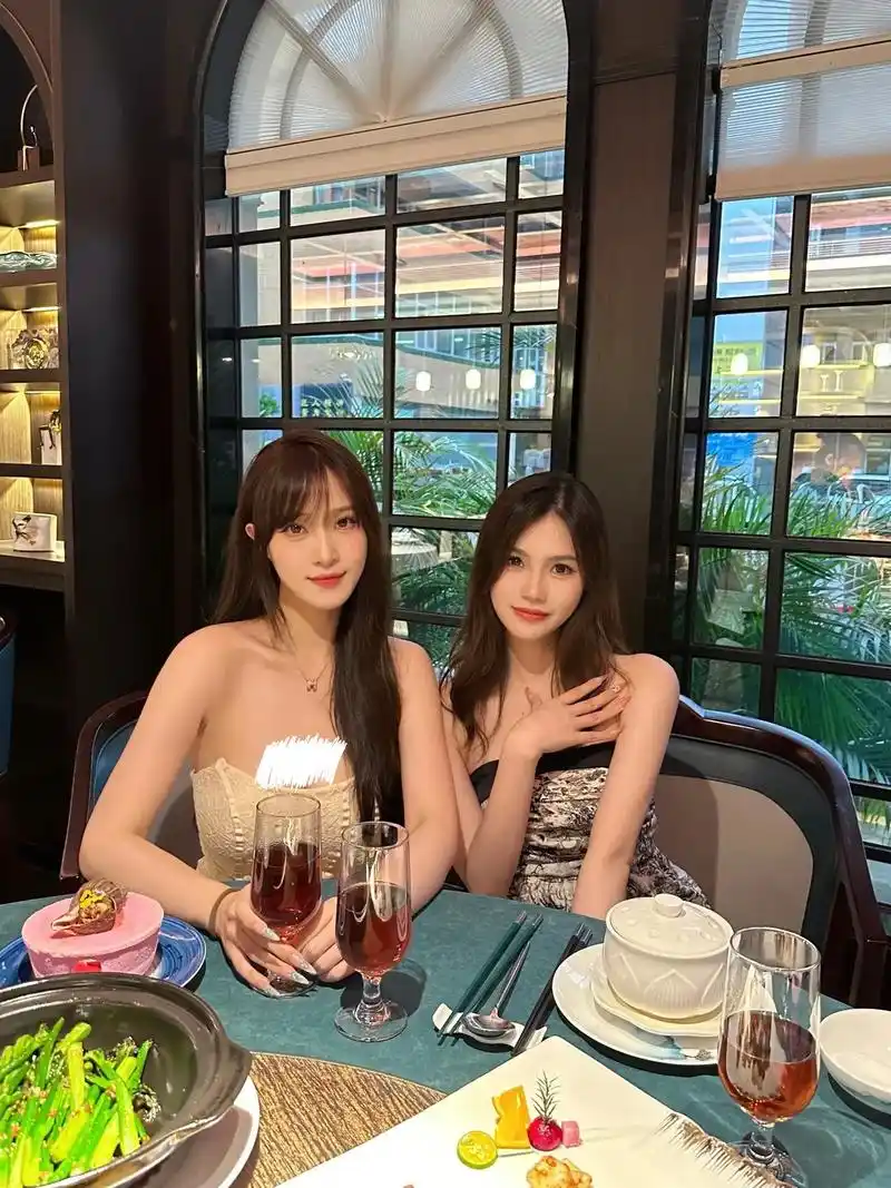 面要常见 饭要常吃.和好久不见的姐妹一起吃饭 选了这家安静有 - 抖音