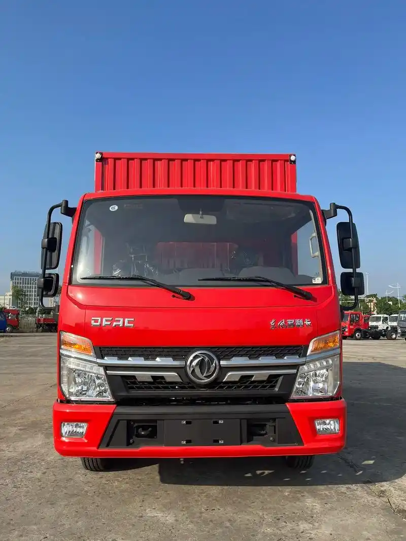 2米轻卡车.东风多利卡d6原厂集装箱式轻型货车,红运当头的配色!