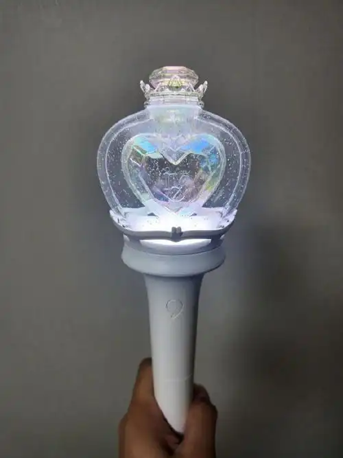 特别漂亮的ive二代应援棒实物,完全就是魔法少女风格