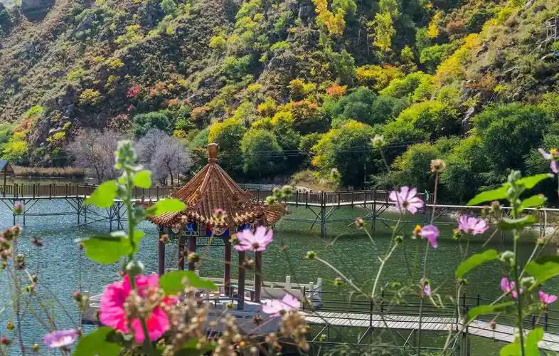 红召九龙湾生态旅游区