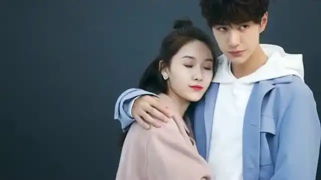 迷之尴尬cp王一博王子璇登场,电竞少年和美女主播,好期待啊