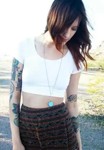 女生头像 壁纸 黑白照片 那些,抽烟的日子与初夏午后的暖阳】_____每