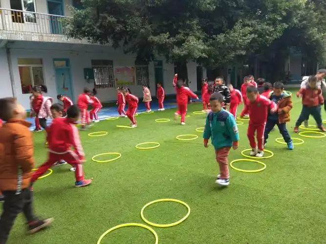 桂林市象山区亲亲幼儿园冬季运动会