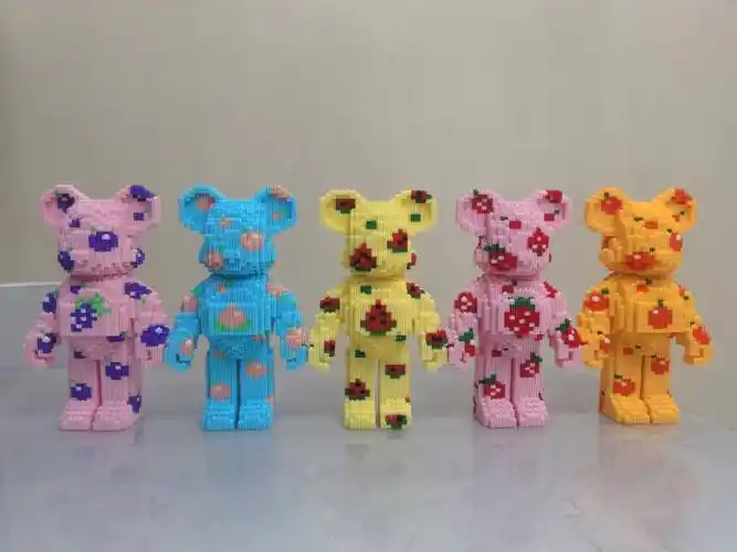 粉色草莓暴力熊图纸