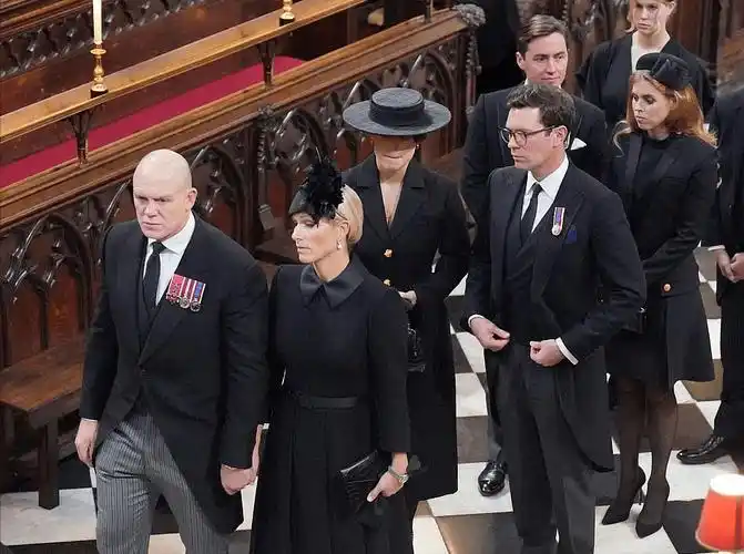 梅根在女王葬礼上"仙女落泪"!