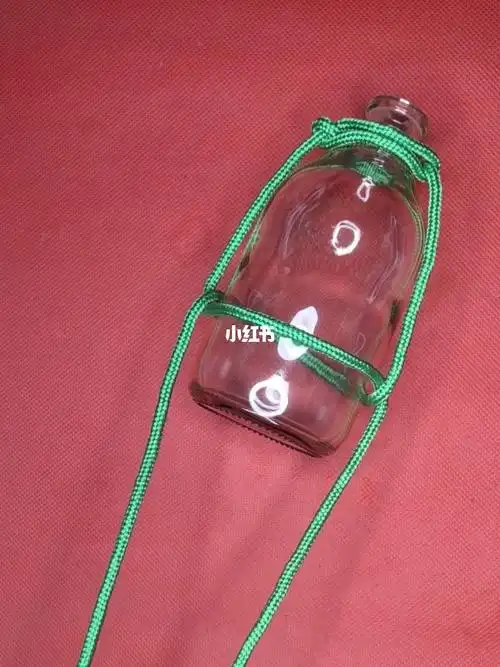 可悬挂输液瓶的绳结