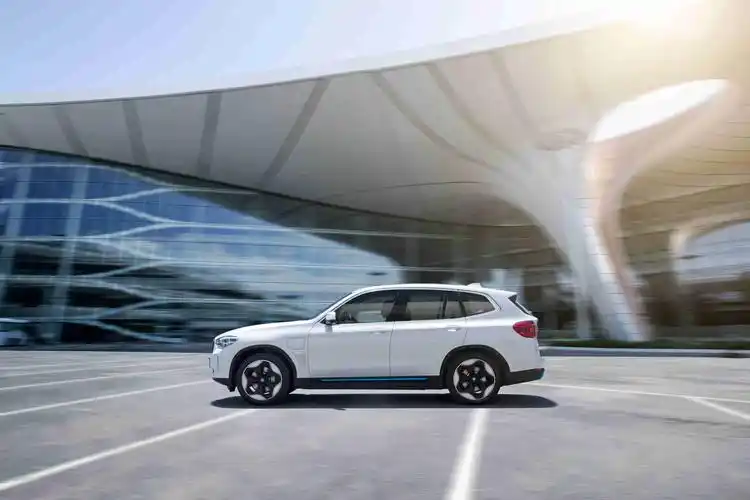 创新纯电动bmw ix3已被列入中国工信部《新能源汽车推广应用推荐车型