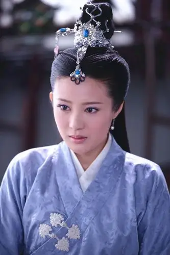 邬靖靖再度领衔秘史不惧被指走后门