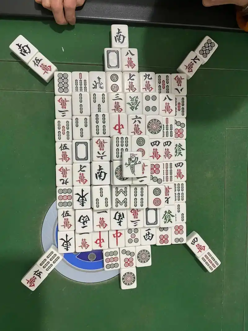 麻将小乌龟98 第一种玩法#过年打 - 抖音