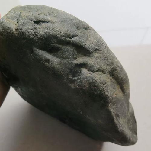 翡翠原石 莫湾基老坑通透高冰种老黑乌沙腊皮壳