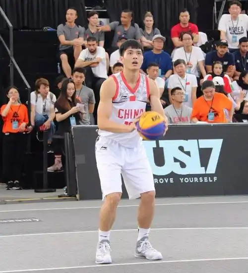 广工校友曾冰强亚运会三人篮球赛夺冠