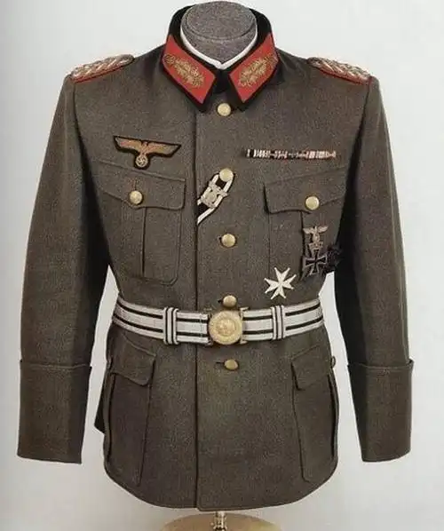 武装党卫队军服.二战德国陆军警察中将军礼服.