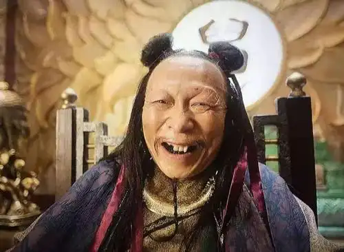 裘千尺李明30岁进北电与赵薇黄晓明同学和妻子很恩爱