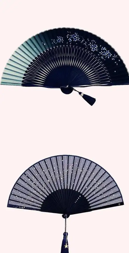 唯美·古风折扇,躲过了桃花朵朵,逃过了满河星,却被它迷住了