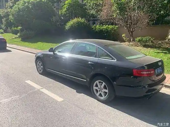 【图】早起遛狗,路边的老款a6l让我感叹_奥迪a6l/a6(进口)论坛_汽车之