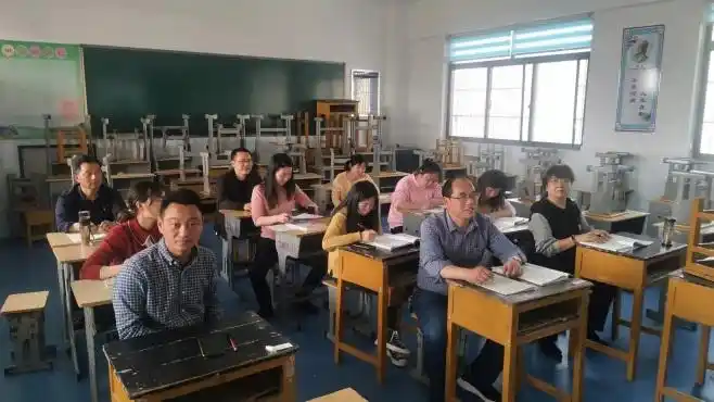 霍山二中作业巧设计双减促成长