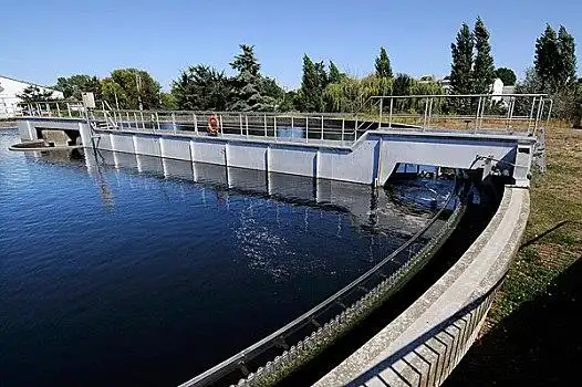 污水处理厂图片