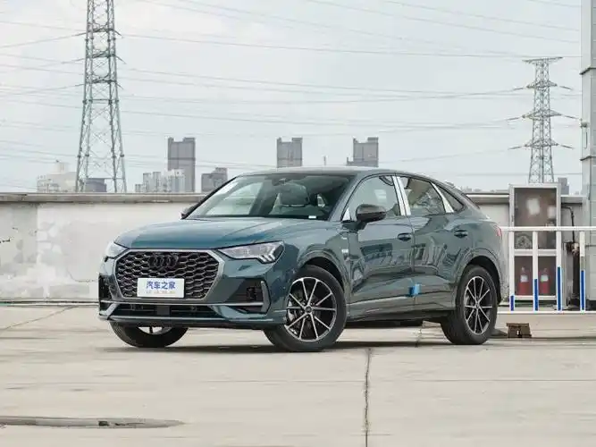 敬请关注当地市场经销商报价降价厂商指导价车型在售车型售多地奥迪q3