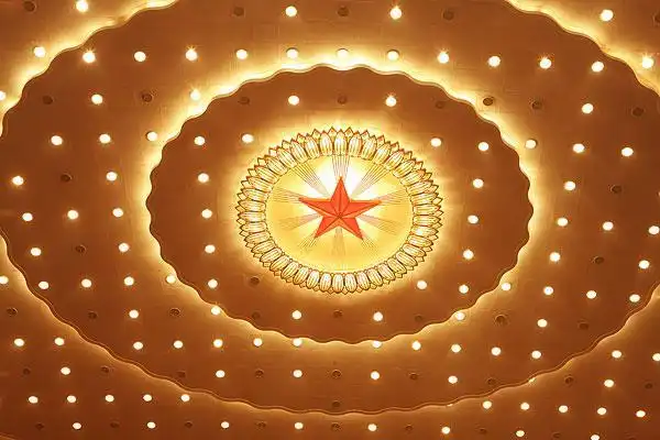 [资料]人民大会堂建筑设计是如何在380天时间里建成的