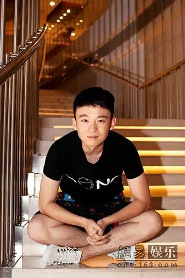 非典型小鲜肉董子健喜欢孤独不爱交朋友