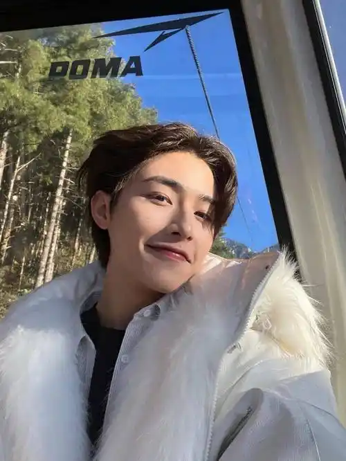 原创从厂弟到网红达人曾天天笑着面对生活生活也给了他笑的底气