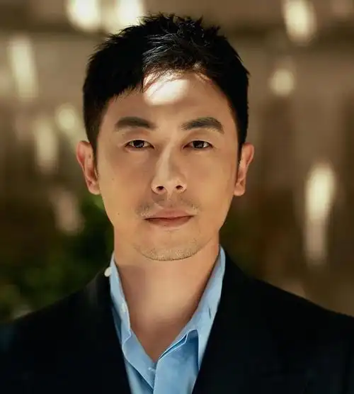 当众挖苦郭德纲父子败光路人缘,5年后,朱亚文的"反击"有点猛