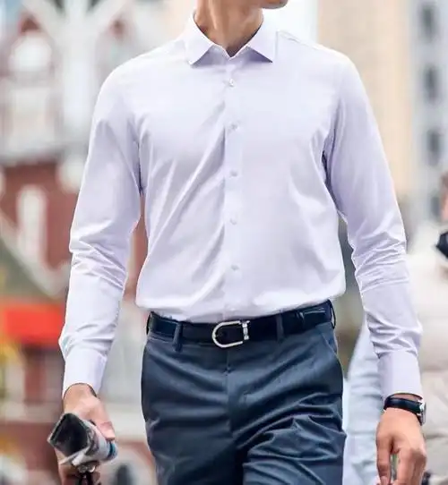 1,「厅局风」最常见——白衬衫