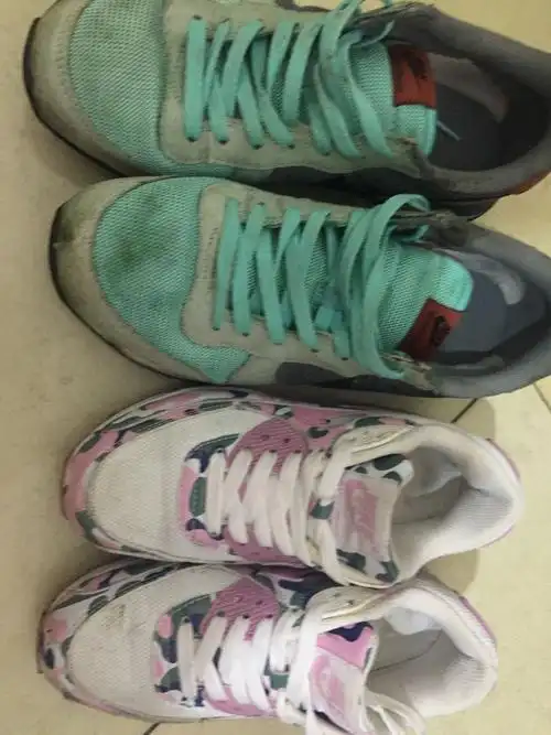 姐妹们你们都多久洗一次运动鞋?